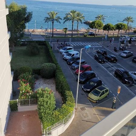 Appartement 6 Personnes Face A La Mer Cagnes-sur-Mer Eksteriør billede